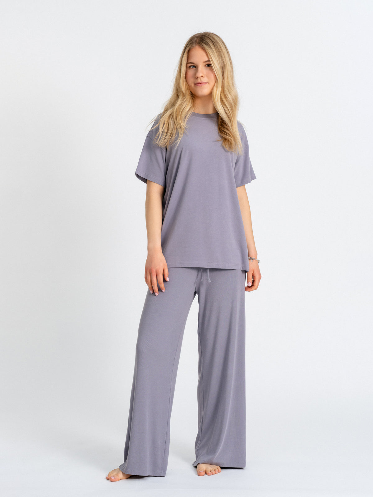 Joluun studio Jolina T-Shirt oversized Velvet Grey - Baumwolle Elasthan Loungewear Damen